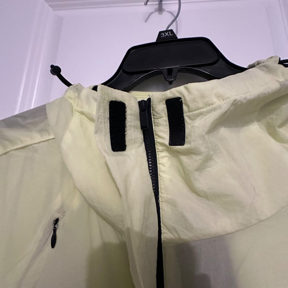 Adidas W.N.D. Womens Multi Sport Jacket L Lightweight Nylon Yellow - Picture 11 of 15
